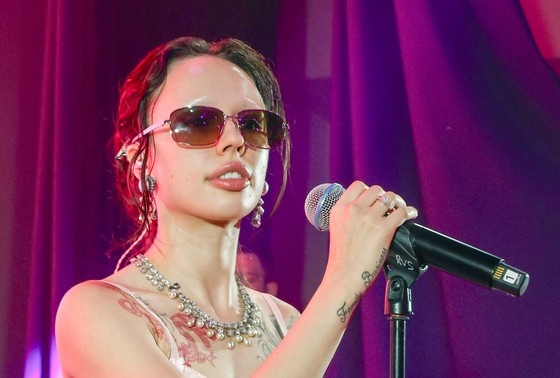    Инстасамка (настоящее имя — Дарья Зотеева)