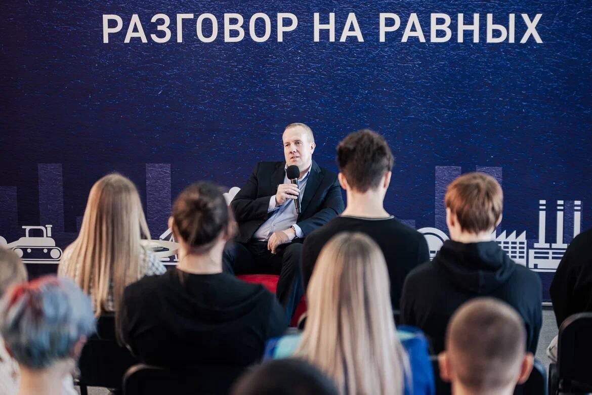 Управляющий директор комбината"Уральская Сталь" Сергей Журавлёв