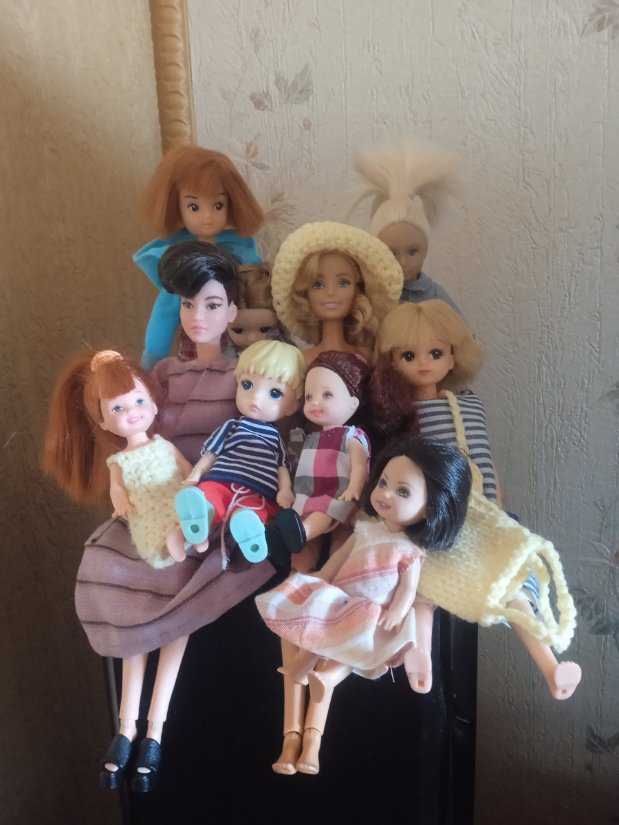 Куклы в гостях. Фото автора.