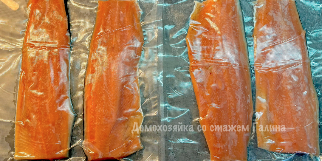 Заготавливаю красную рыбу для бутербродов, салатов и супов
