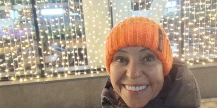    Алена Август