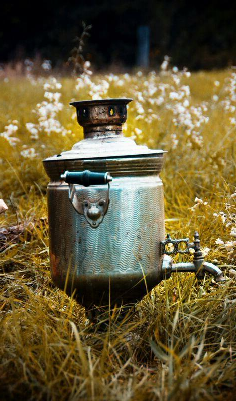 А раньше был кому-то очень нужен этот старый самовар. Фото Сунгатуллиной Д.