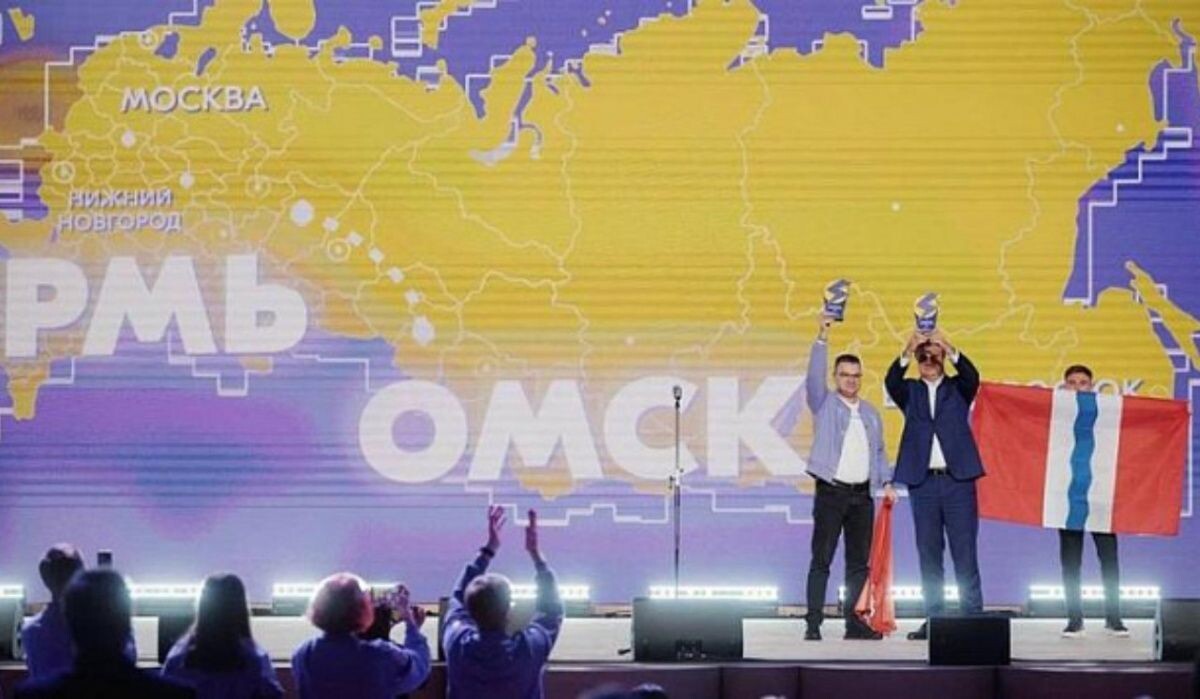     Церемонии вручения премии «Время молодых» Источник: nsktv.ru Автор фото: Правительство Омской области