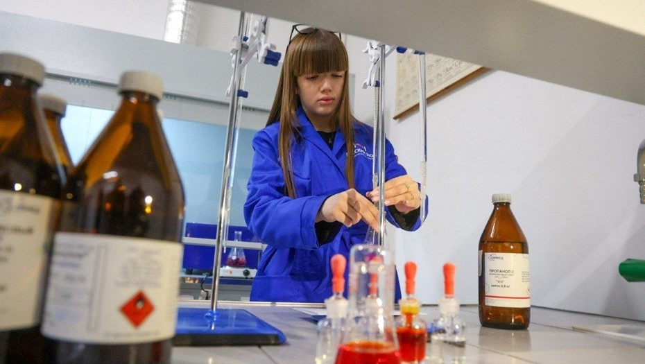    Производство йода на предприятии "Русский йод". Архангельская область. Автор фото: пресс-служба правительства Архангельской области