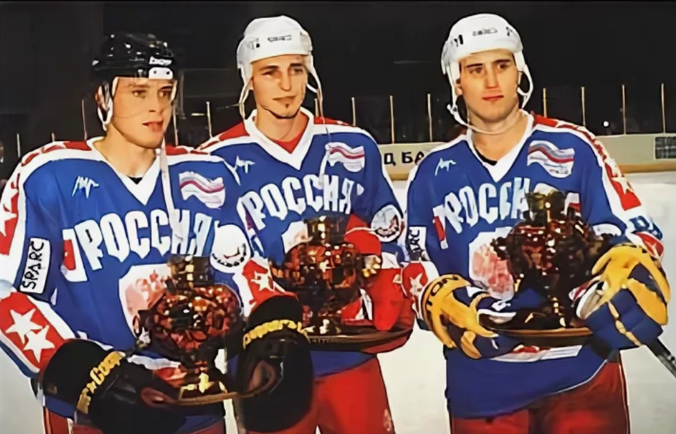 Знаменитая тройка Буре, Федоров, Могильный