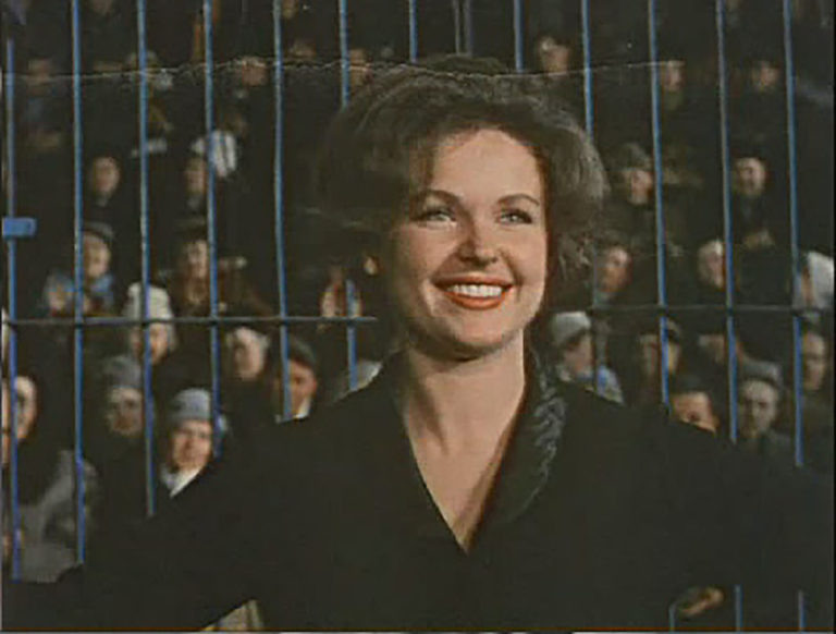    Фото: кадр из фильма «Три плюс два» (1963) / Киностудия им. М. Горького / режиссер Генрих Оганисян Маргарита Салахова