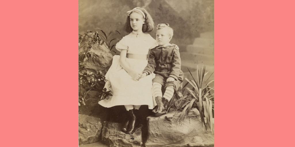 Амелия с братом. Фото: Getty Images