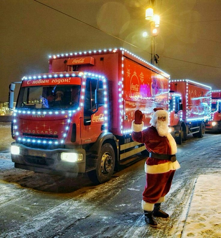 В конце года самым хорошим грузоперевозчикам Дед Мороз даёт возможность купить свежие седельные тягачи по интересным ценам