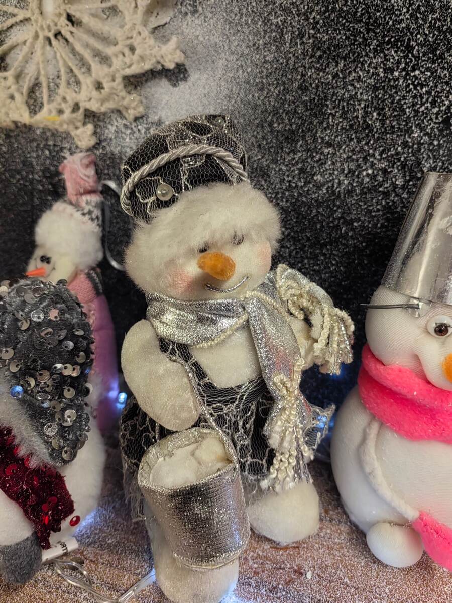 Эти были следующие им уже 18.