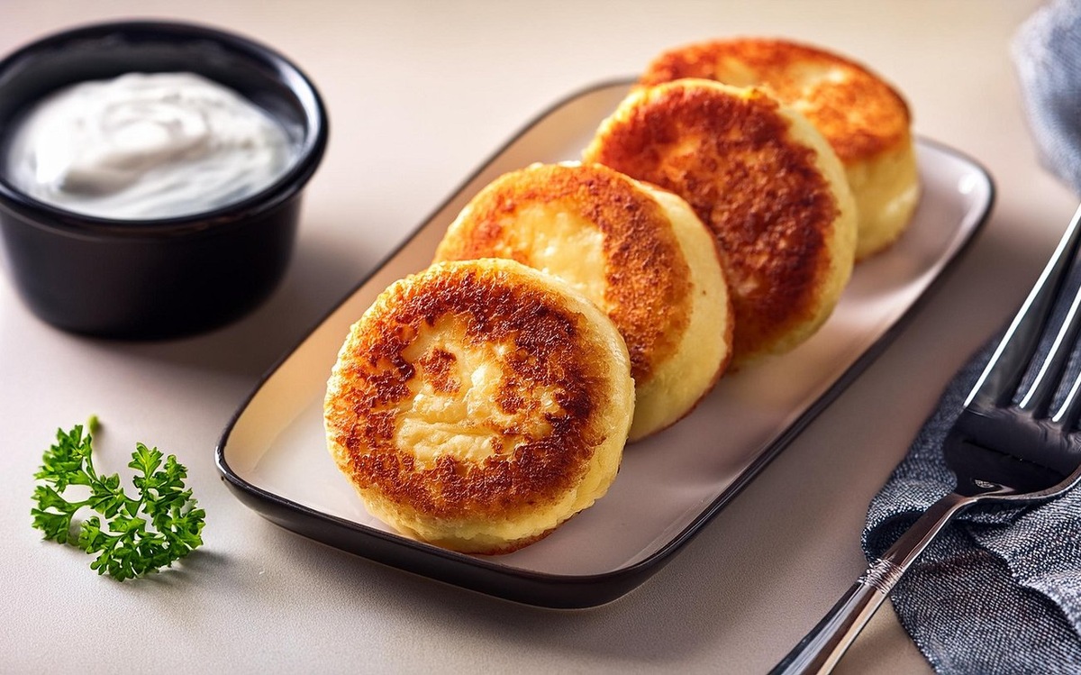 Сырники будут как с обложки кулинарной книги: запомните способы сохранить форму и придать вкус блюду / Фото: Pogovorim.by