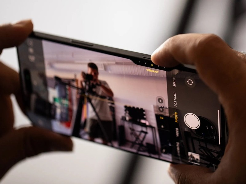    Опрос: что вас больше всего раздражает в мобильных камерах?