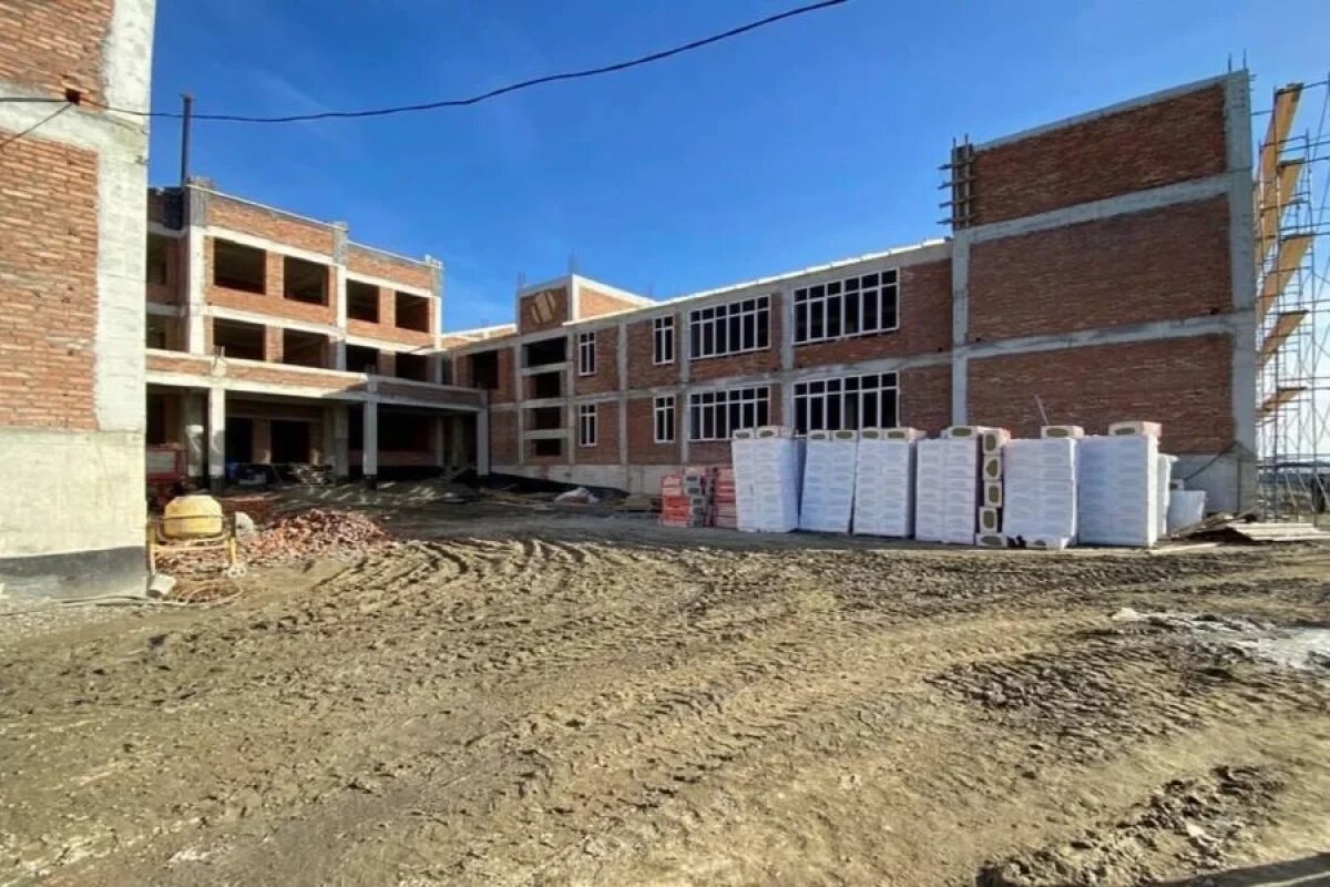    Школу на 300 мест строят в дагестанском селе Пятилетка