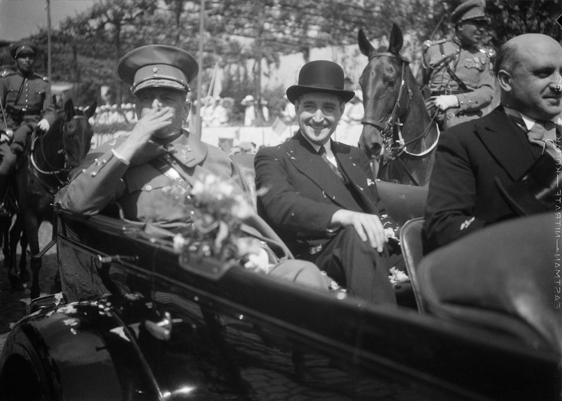 Антониу Салазар