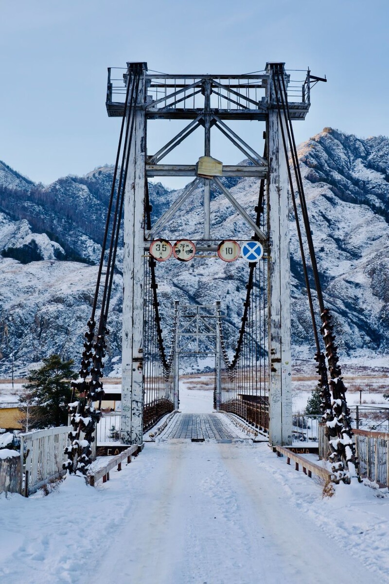    Ороктойский мост и его окрестности. Декабрь 2024 года . Источник: Андрей Сороко/"Толк"