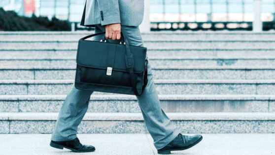    Минфин выступил против увеличения норм суточных при командировках Андрей Галкин