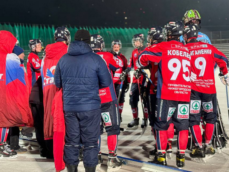     Да как так-то: хабаровский «СКА-Нефтяник» проиграл в Нижнем Новгороде местному «Старту». Фото: ХК «Старт»