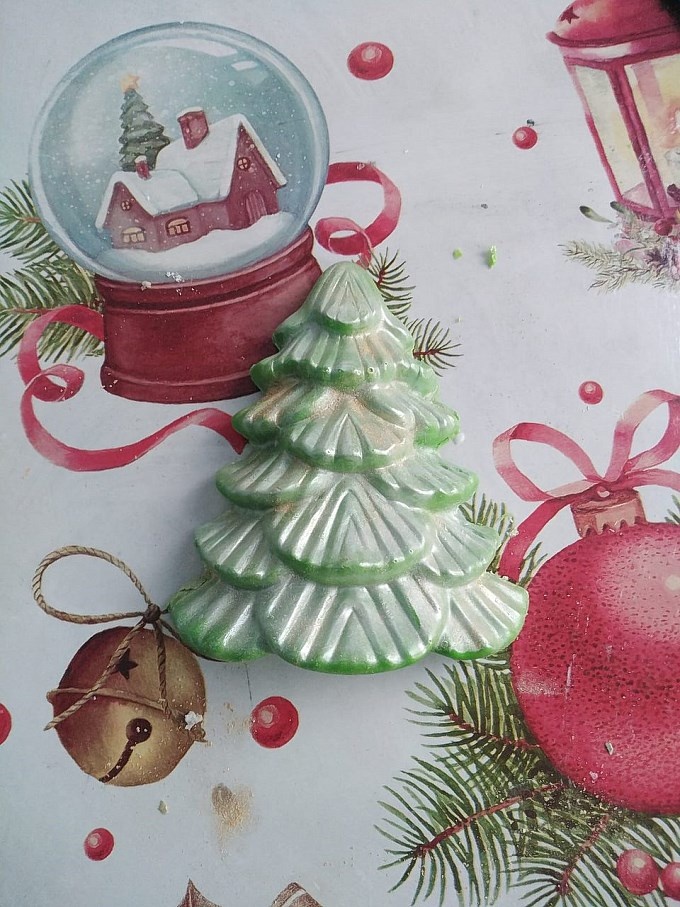 Красивое мыло в виде ёлки