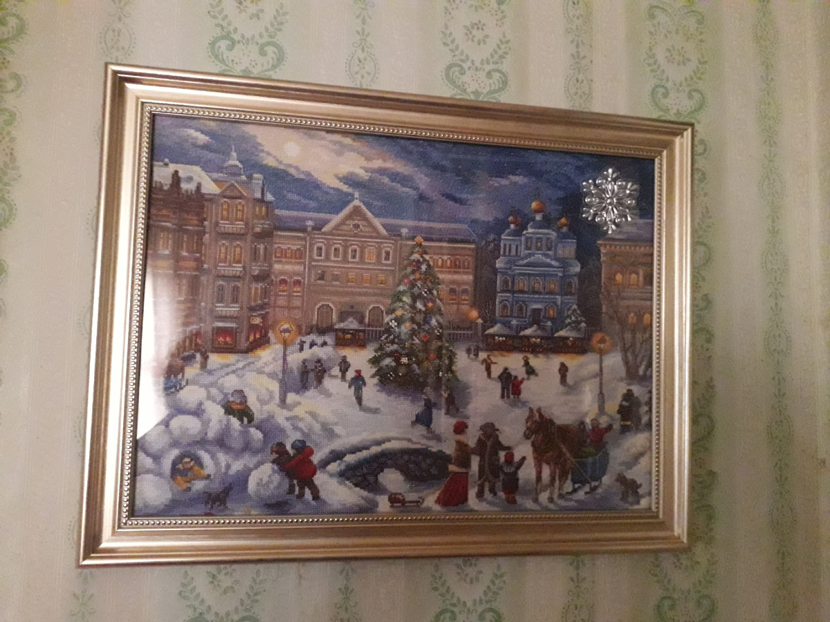 Одна из моих любимых вышитые картин. К сожалению и она и ещё пять подобных работ не пережили пожар. 