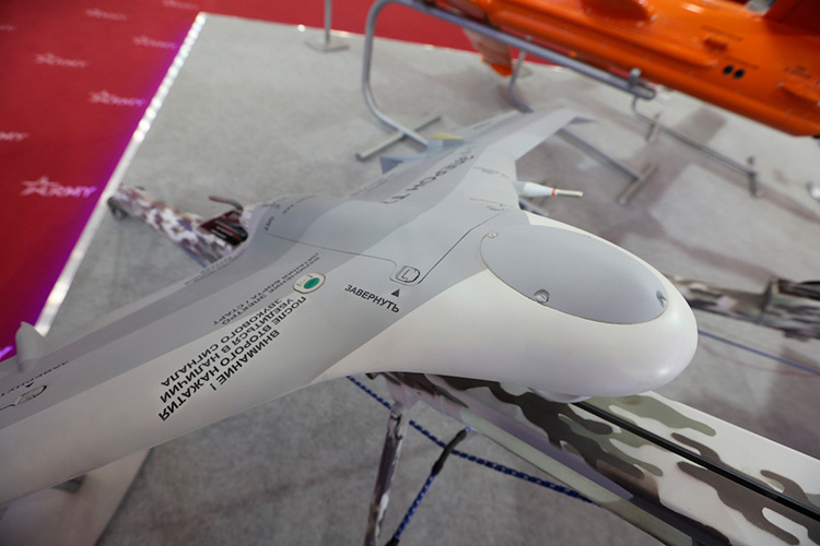    Научно-производственный центр (НПЦ) по беспилотным авиационным системам (БАС) создадут в Казани, на базе КНИТУ-КАИ..   
Фото: «БИЗНЕС Online»