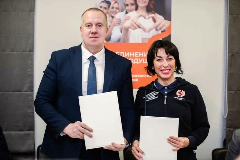    Уральская Сталь и Минздрав Оренбуржья заключили соглашение о сотрудничестве Кристина Просвиркина