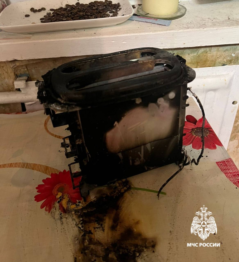    Кухня загорелась из-за тостера в ПетрозаводскеМЧС Карелии