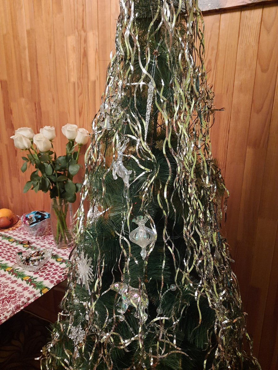 Белое, все белое