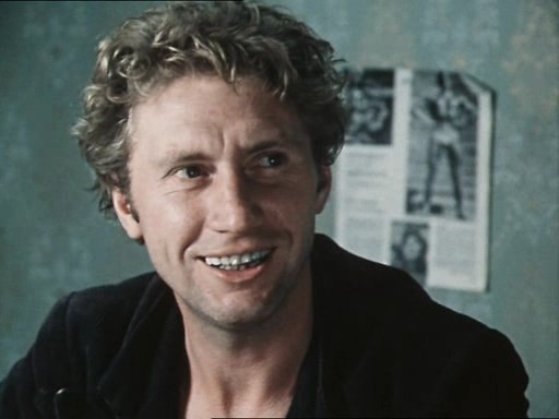 "По семейным обстоятельствам" (1977)