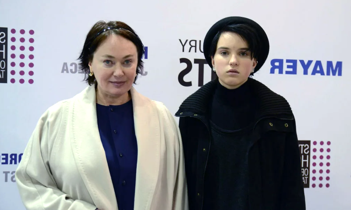 на фото Лариса Гузеева и ее дочь Ольга