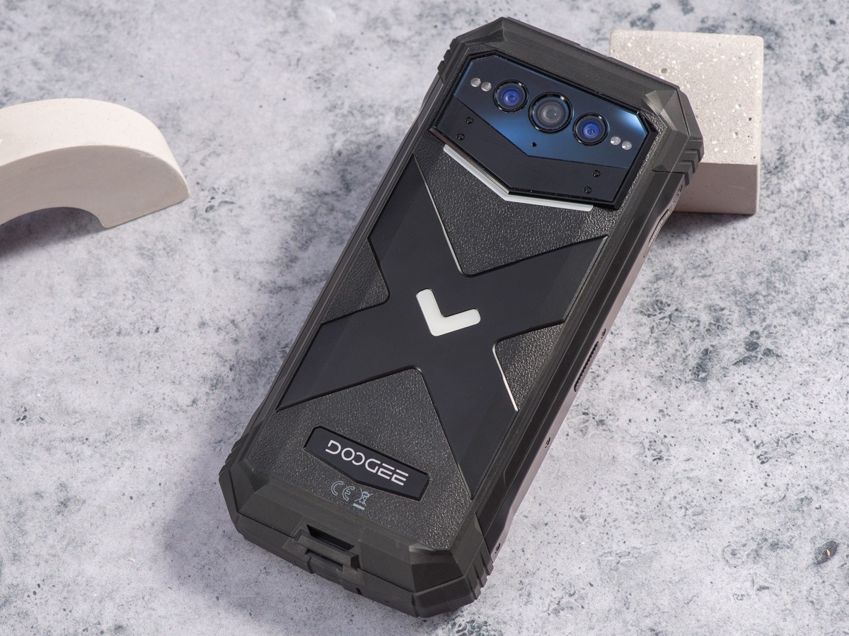    Обзор Doogee V Max Pro: броневик с рекордной автономностью