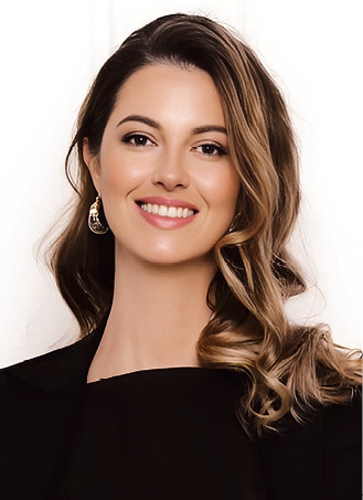 Ирина Гущина.
Директор представительства в ПФО федерального политико-экономического журнала «Регионы России», региональный руководитель Союза пиарщиков России, создатель
и ментор личных брендов политиков и предпринимателей.