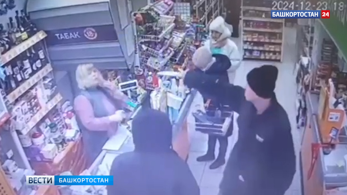    Уфимец, угрожая ножом, похитил две бутылки спиртного из магазина и скрылся