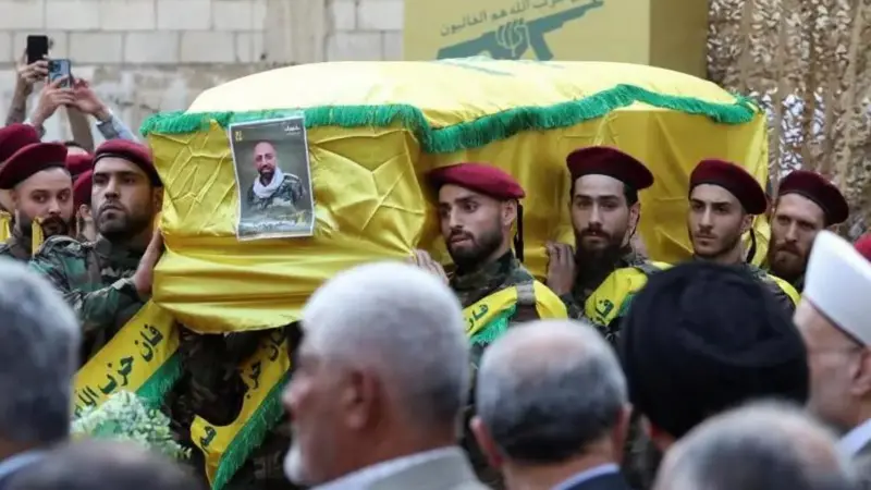 Взорвавшиеся 17 и 18 сентября пейджеры и рации убили несколько десятков и ранили несколько тысяч бойцов «Хезболлы»