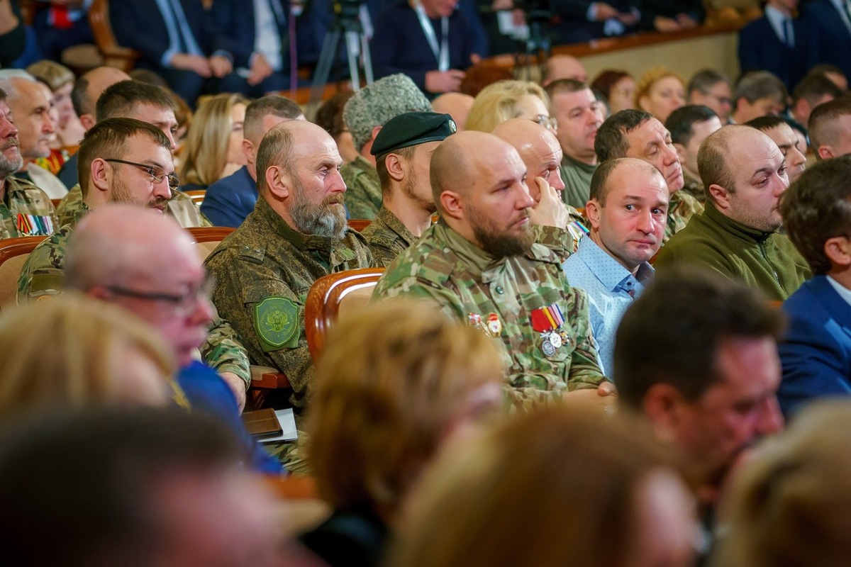    Ветеран СВО поддержал планы губернатора Югры на 2025 год