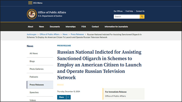 Пресс-релиз, опубликованный Минюстом США. Заголовок гласит: "Гражданину России предъявлено обвинение в содействии попавшему под санкции олигарху в схемах по использованию американского гражданина для запуска и управления русской телекомпанией" // Скриншот станицы сайта justice.gov