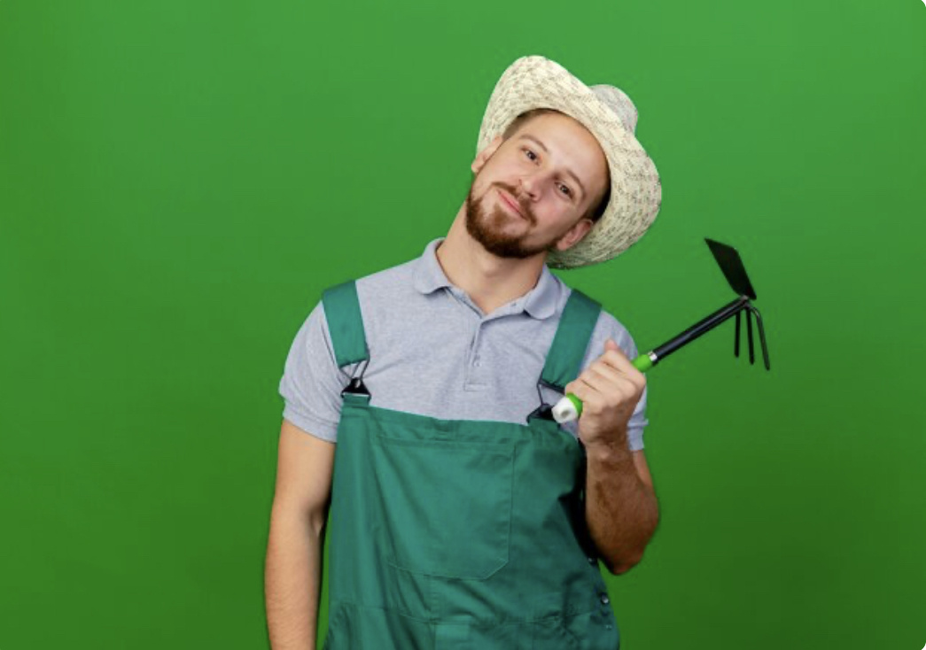 К слову инструменты бывают разные. И хорошо бы их использовать не только умело, но и по назначению 😉 Фото ru.freepik.com