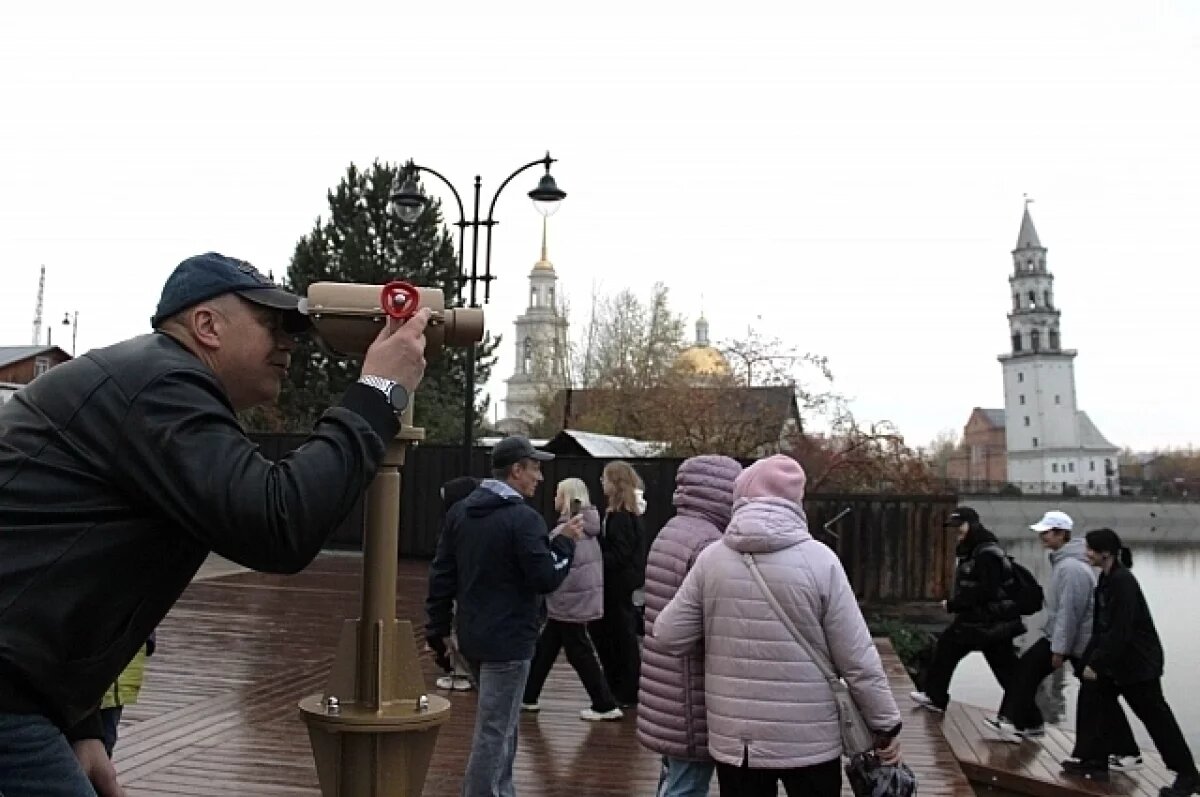    Куйвашев увеличил расходы на комплексную программу Невьянска на 805 млн