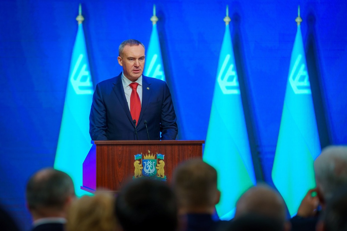    Руслан Кухарук объявил о возобновлении гастролей лучших творческих коллективов между Югрой, Тюменью и Ямалом