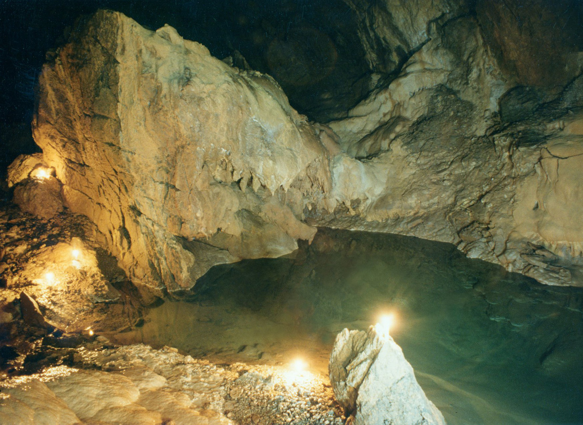 Один из залов старательской пещеры. Фото автора.