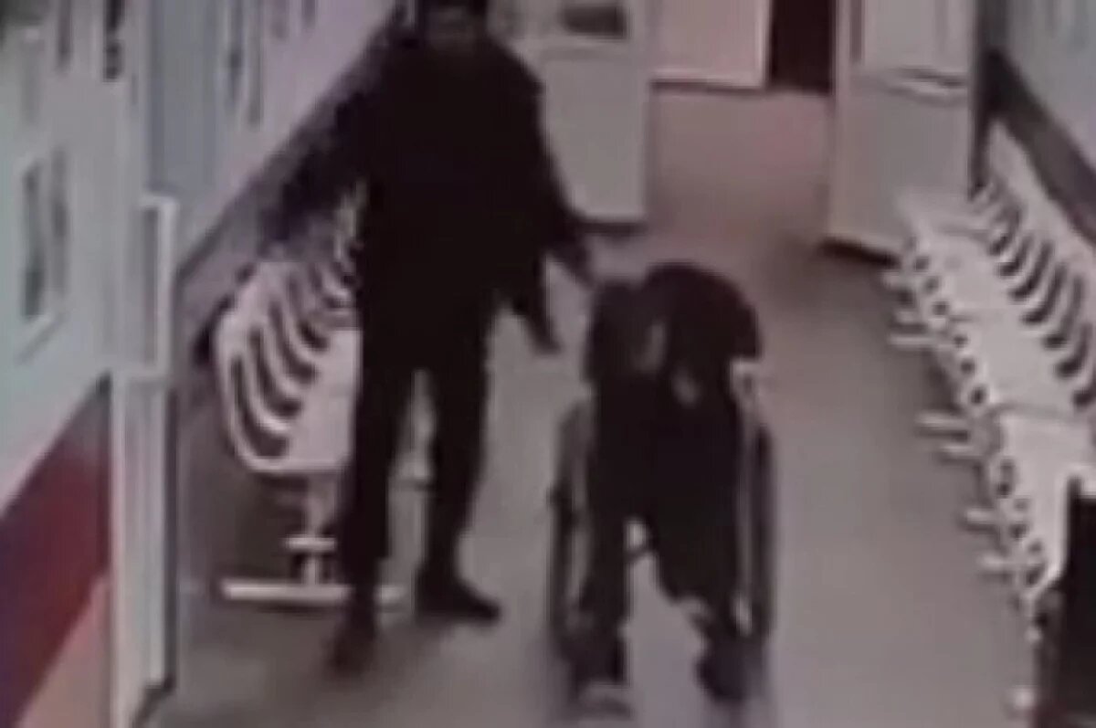    Baza: в Барнауле злоумышленник притворился жертвой ДТП, чтобы угнать машину