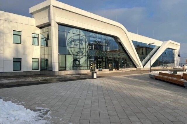    Обновлённый аэровокзал в образе летящей утки. Фото: Аэропорт Чебоксары