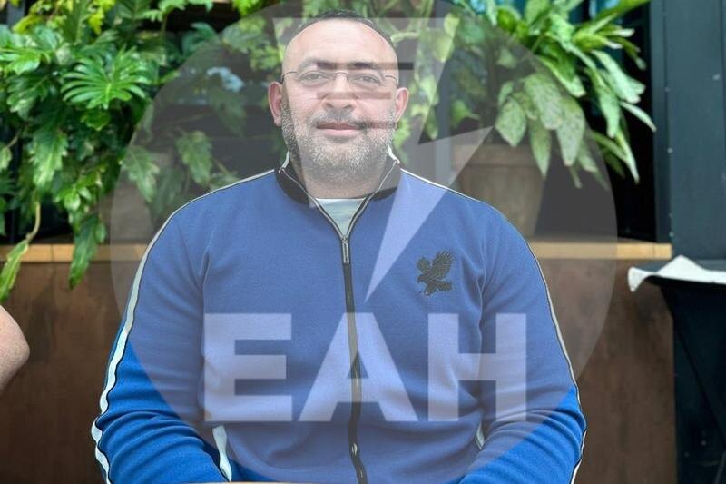    ЕАН. Екатеринбургские азербайджанцы отреклись от Мустафаева, который обвиняется в посредничестве