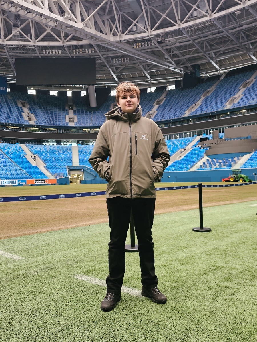 Вот и сам именинник