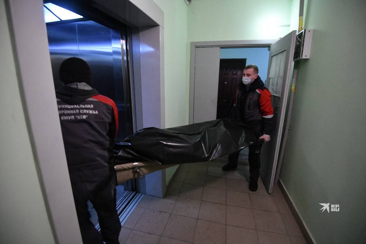 Квартиру Петровых вскрыли 26 декабря 2022 года