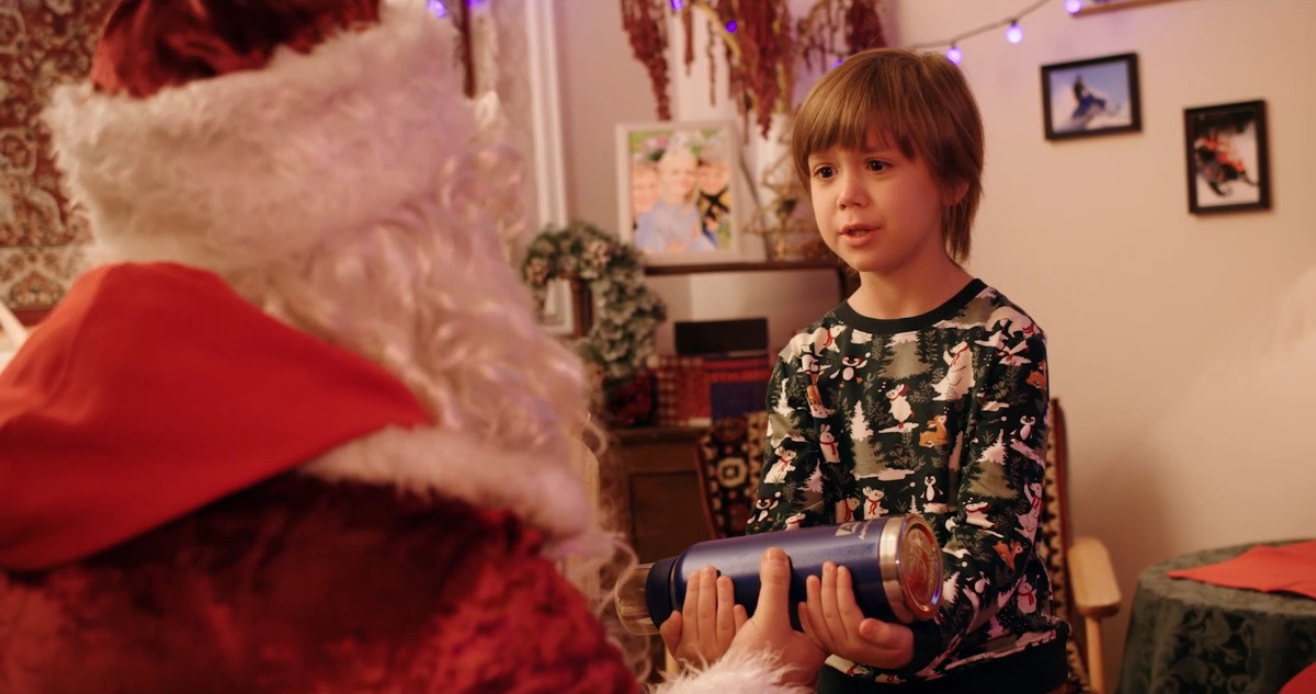       Кадр из фильма «Здравствуй, Дедушка Мороз!»