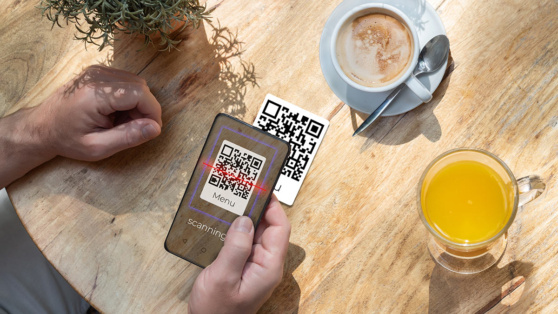    Объем оплат по QR-коду в России вырос до 2,6 трлн рублей за 9 месяцев 2024 года Роман Захаров