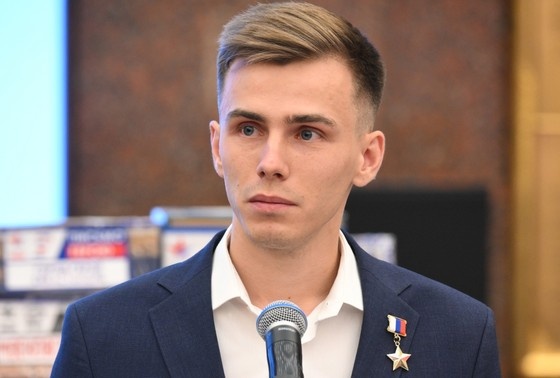    Герой России Владислав Головин