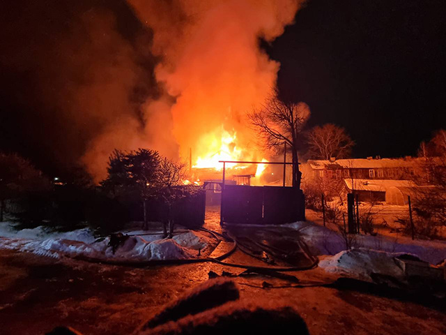 Дом в Тверской области, где на пожаре погибли 4 человека, поджог бывший муж погибшей