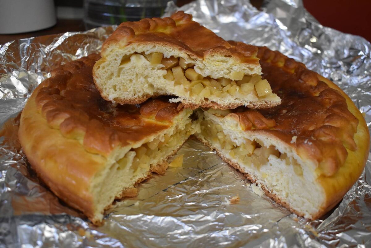 Рецепт хорош универсальным тестом, которое подойдёт к овощам, фруктам и мясу