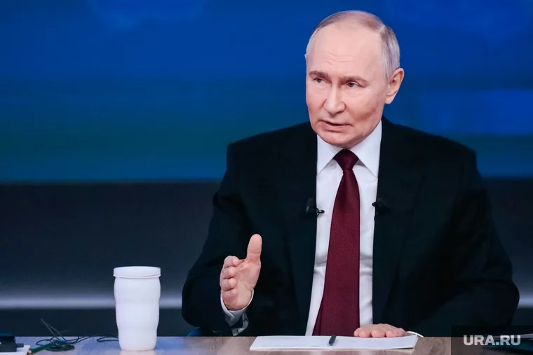 Владимир Путин за год успел пообщаться с руководством 54 государств
Фото: Роман Наумов © URA.RU