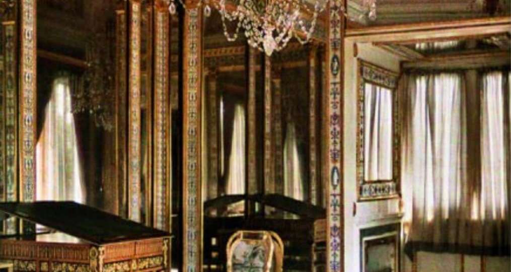 ТАКОГО ВЫ НЕ УВИДИТЕ НИГДЕ В МИРЕ. ЛИЧНЫЕ ПОКОИ ЕКАТЕРИНЫ II ЗАВТРА ОТКРЫВАЮТСЯ ДЛЯ ЭКСКУРСИЙ